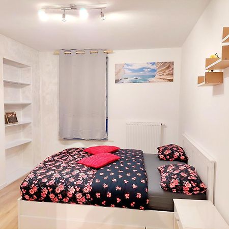 Maison LYDIE Charleroi Extérieur photo